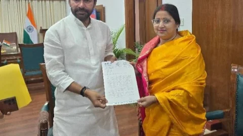 New-Delhi : कोयला मंत्री से मिली रागिनी सिंह, झरिया के भूमिगत आग प्रभावितों को झरिया में ही बसाने की मांग