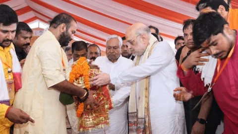 बिहार के सीतामढ़ी में मां जानकी मंदिर का भूमि-पूजन, गृह मंत्री अमित शाह ने पहली ईंट रख किया शिलान्यास