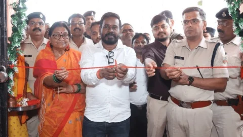 Dhanabd : बरवाअड्डा पुलिस स्टेशन के नये भवन का शुभारंभ