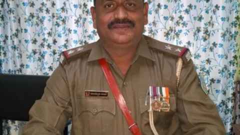 Jharkhand: झारखंड के 2 IPS अफसर समेत 30 पुलिस कर्मियों को राष्ट्रपति पदक, 15 अगस्त को होंगे सम्मानित