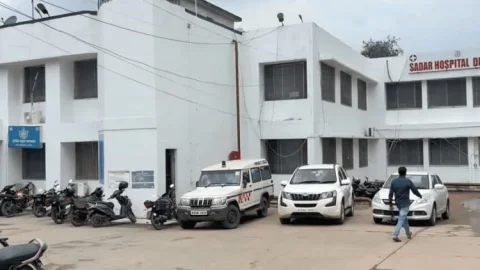 Dhanbad : ओपीडी से डायलिसिस तक…धनबाद सदर अस्पताल ने तीन माह में किया 207% सुधार, मरीजों का बढ़ा भरोसा