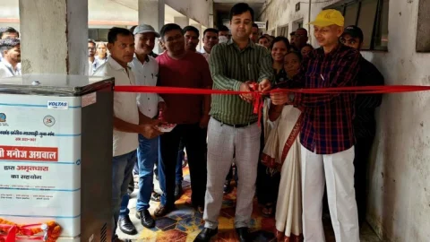 धनबाद: मारवाड़ी युवा मंच ने लगाया वाटर कूलर, नरेश केजरीवाल बोले – “समाज में सकारात्मक बदलाव की ज़रूरत”