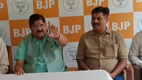 Dhanbad:  धनबाद से बाहर नहीं जायेगा बस टर्मिनल: राज सिन्हा