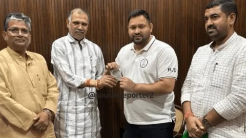 Bihar Elections 2025: सूरजभान सिंह राजद में शामिल, मोकामा में अनंत सिंह के खिलाफ वीणा देवी लड़ेगी!