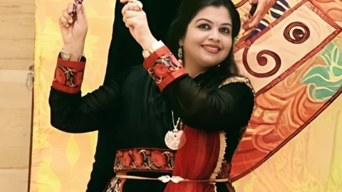 झरिया में गरबा-डांडिया का जलवा: मारवाड़ी युवा मंच की प्रतियोगिता में सागर वर्मा और नेहा जालान बने विजेता
