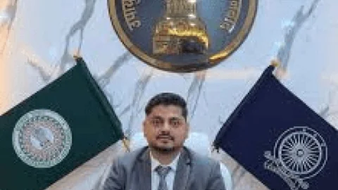 धनबाद में भीषण गर्मी पर DC सख्त: सभी स्कूलों में हर घंटे होगा Water Break, बच्चों की सुरक्षा के विशेष निर्देश