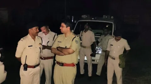झारखंड:  जमशेदपुर में एनकाउंटर, सुजीत सिन्हा-प्रिंस खान गैंग का शूटर घायल, DSP बाल-बाल बचे