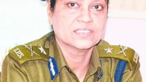 Jharkhand : IPS तदाशा मिश्रा बनीं प्रभारी DGP, अनुराग गुप्ता ने लिया VRS