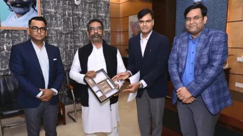 “झारखंड का जलवा! बिजनेस रिफार्म सर्वे में बना टॉप अचीवर, निवेशकों के लिए खुला नया दौर”