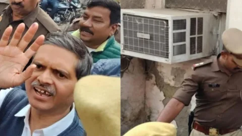 उत्तर प्रदेश:  पूर्व IPS अमिताभ ठाकुर जेल भेजे गये, जबरदस्ती, चोटें और हत्या की आशंका!