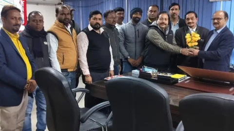 धनबाद: नववर्ष पर AIDEOA का कोयला भवन में सौहार्द्र संदेश, BCCL प्रबंधन को दी शुभकामनाएं