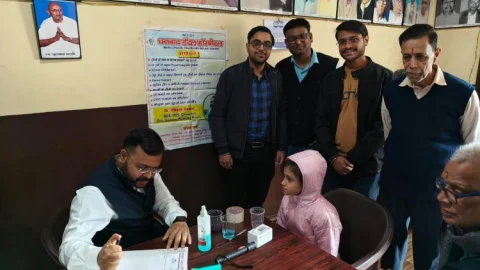 धनबाद : मारवाड़ी युवा मंच ने लगाया दो दिवसीय निःशुल्क स्वास्थ्य, नेत्र व दंत जांच शिविर
