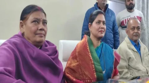 Dhanbad Nagar Nigam Chunav 2026: धनबाद की राजनीति में बड़ी वापसी, पहली मेयर इंदु देवी फिर मैदान में
