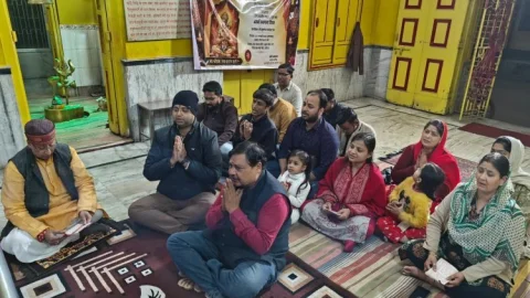 Dhanbad : 108 हनुमान चालीसा पाठ से गूंजा झरिया, मारवाड़ी युवा मंच ने श्रद्धा के साथ मनाया 42वां स्थापना दिवस