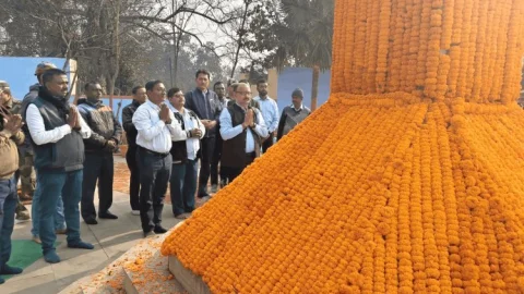 Dhanbad: बागडिगी खदान हादसे के 25 साल—29 शहीद खनिकों को बीसीसीएल सीएमडी ने दी श्रद्धांजलि