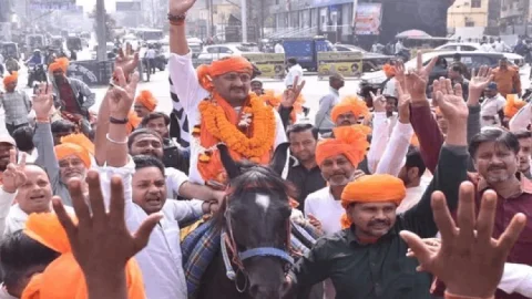 Dhanbad Nagar Nigam Chunav 2026: महापौर पद के लिए , चार प्रत्याशियों ने ठोका दावा, नामांकन की प्रक्रिया तेज