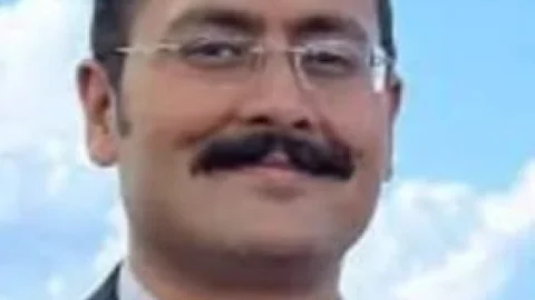 NIA से रिलवी होने के  10 महीने बाद झारखंड लौटे IPS प्रशांत आनंद, पुलिस मुख्यालय में दिया योगदान