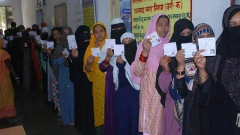 झारखंड निकाय चुनाव: 61.84% वोटिंग, 2018 से गिरा उत्साह; कई जगह झड़प और फायरिंग ने बिगाड़ा माहौल