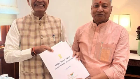 झारखंड: सांसद कालीचरण सिंह के प्रयास रंग लाए: चतरा लोकसभा क्षेत्र में 127.69 करोड़ से बनेंगी सड़कें और पुल