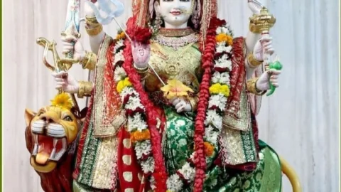 धनबाद: चैत्र नवरात्र की तैयारियां तेज, शक्ति मंदिर में आरती के समय में बदलाव; 19 मार्च को भजन संध्या व आरती