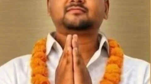 धनबाद के डिप्टी मेयर की कुर्सी खतरे में!अरुण चौहान पर हलफनामे में  7 केस छुपाने का आरोप, कोर्ट में चुनौती
