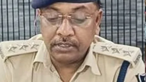 बिहार: DSP की 80 करोड़ की बेनामी संपत्ति का खुलासा, गर्लफ्रेंड-लिंक से लेकर लग्जरी लाइफ तक सब बेनकाब