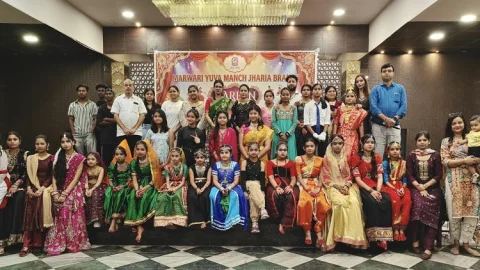 झरिया में ‘दर्पण’ का दमदार मंच: 115 में से 21 टैलेंट चमके, अब ग्रैंड फिनाले में होगा असली मुकाबला!
