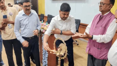 E-Summit’26 का शानदार आगाज़: BIT सिंदरी बना नवाचार और स्टार्टअप्स का राष्ट्रीय मंच, 1000+ प्रतिभागियों की गूंज