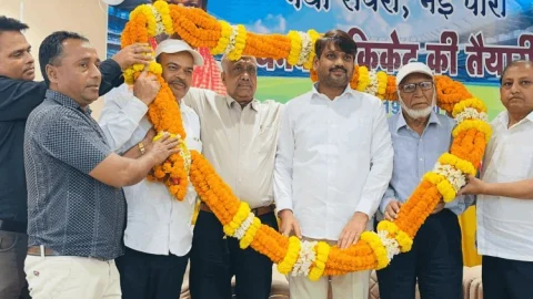 धनबाद क्रिकेट को मिलेगा नया आसमान! “नया सवेरा, नई पारी” में मेयर संजीव सिंह का बड़ा ऐलान