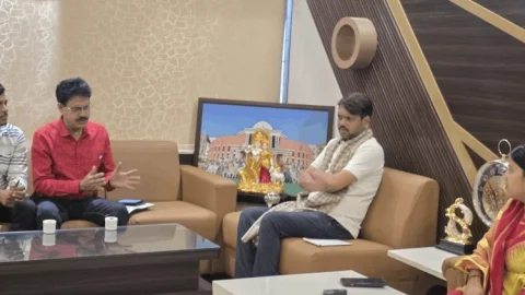 झरिया में बिजली संकट पर सियासी एक्शन! मेयर संजीव सिंह और MLA रागिनी सिंह ने अफसरों को किया तलब