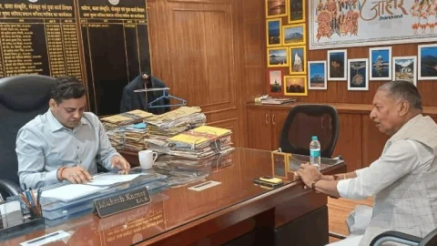 झारखंड: सांसद कालीचरण सिंह का बड़ा प्रयास: मां कौलेश्वरी मंदिर के विकास के लिए ₹65 करोड़ जल्द जारी कराने की मांग