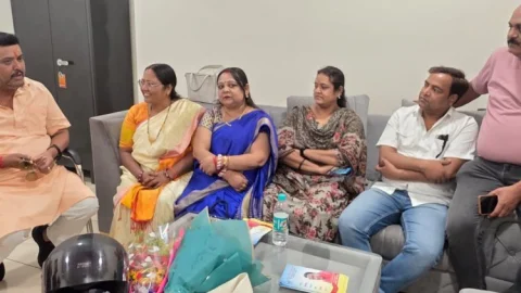 धनबाद में समाजसेवियों का संगम: SAWAB की बैठक से ‘नई दिशा’ का संकल्प, सेवा-सहयोग को मिली रफ्तार