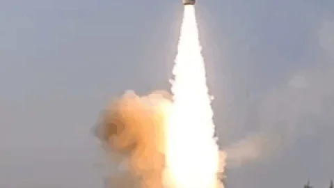 भारत की सबसे बड़ी सैन्य छलांग! 12,000 KM मारक क्षमता वाली ICBM का सफल परीक्षण
