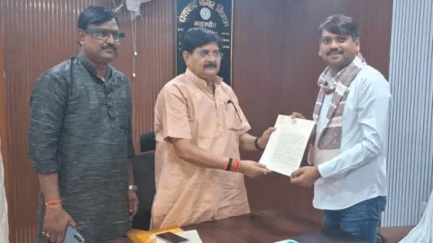 रणधीर वर्मा स्टेडियम की समस्याओं पर एक्शन मोड में MLA राज सिन्हा, मेयर संजीव ने दिया समाधान का आश्वासन