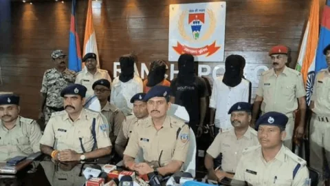रांची में SSC-CAPF परीक्षा का हाईटेक खेल बेनकाब! रिमोट एक्सेस से हो रहा था पेपर सॉल्व,चार गिरफ्तार
