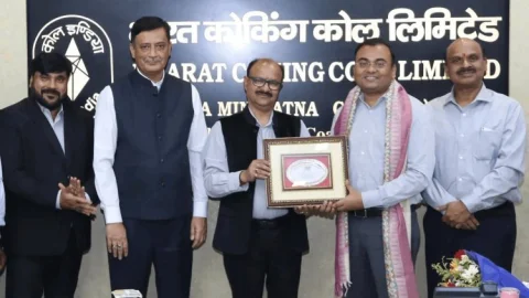 धनबाद: BCCL में CVO अमन राज को भावभीनी विदाई, दीप्ति पटेल ने संभाला अतिरिक्त प्रभार