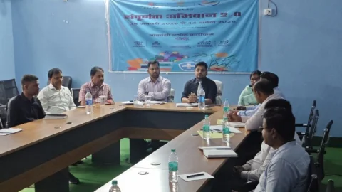 धनबाद DC का बड़ा एक्शन: गोविंदपुर अंचल कार्यालय में गड़बड़ी पर वेतन रोकने का आदेश
