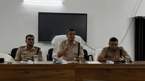 धनबाद पुलिस की नई रणनीति: अब SI और ASI को सीधे मिलेगी SSP की ब्रीफिंग, पुलिसिंग होगी और मजबूत