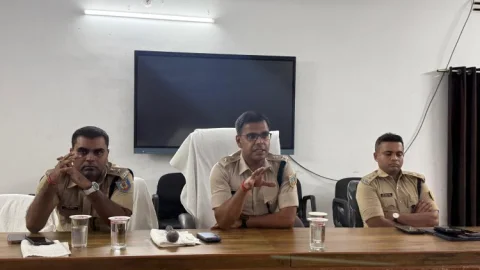 धनबाद पुलिस बन रही हाईटेक: 329 पुलिस अधिकारियों को मिला प्रोफेशनल पुलिसिंग का विशेष प्रशिक्षण