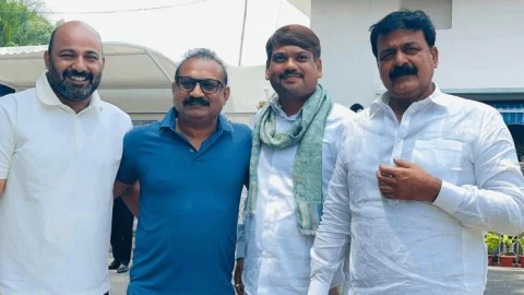 धनबाद से पटना तक बढ़ा संजीव सिंह का सियासी दायरा! बिहार के मंत्रियों से मुलाकात के बाद तेज हुई चर्चाएं
