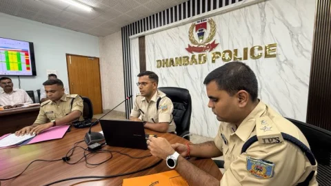 धनबाद पुलिस का बड़ा एक्शन! मई माह में 470 कांडों का निष्पादन, अपराधियों पर कसा शिकंजा