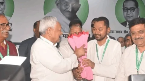 JDU में ‘निशांत युग’ की शुरुआत! नीतीश के बाद बेटे पर दांव, सभी बड़े नेताओं ने कहा- वही हैं पार्टी का भविष्य