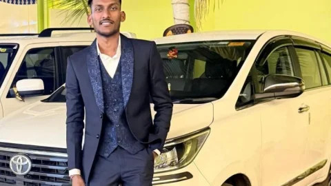 सेवा के बाद अब चिकित्सा में भी सांसद ढुलू महतो परिवार की नई पहचान: MLA शत्रुघ्न महतो के बेटे श्रीकांत बने डॉक्टर