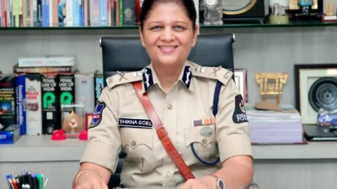 तेलंगाना में IAS के गढ़ में IPS की एंट्री, शिखा गोयल बनीं गृह सचिव; प्रशासनिक गलियारों में चर्चा तेज