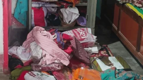 दरभंगा में डॉक्टर के घर खौफनाक डकैती: बहू के बाल काटे, इंजेक्शन देकर किया बेहोश, 5 लाख के गहने लूटे