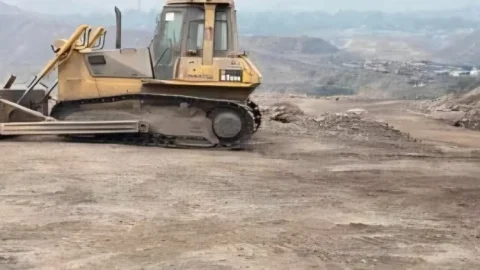 धनबाद में कोयला उठाव को लेकर बढ़ा विवाद,: मेयर संजीव सिंह और कांग्रेस नेता हर्ष सिंह के समर्थक आमने-सामने, दोनों पक्षों ने कराई FIR