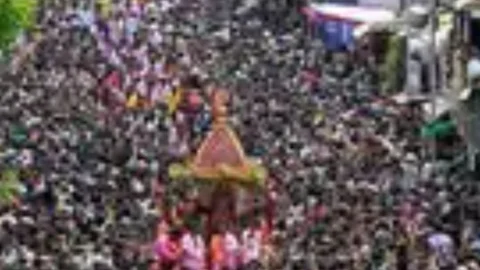 पुरी जगन्नाथ रथयात्रा में 1 श्रद्धालु की मौत, 5 की तबीयत बिगड़ी; 12 लाख श्रद्धालुओं के बीच भगदड़ से सरकार का इनकार