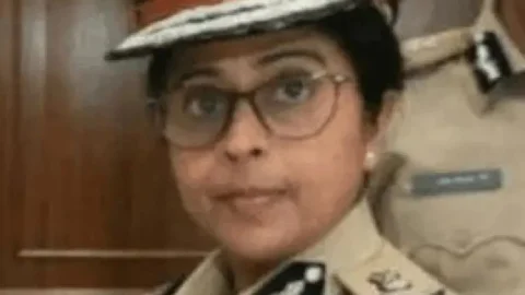 झारखंड : DGP तदाशा मिश्रा की आपत्ति पर IPS सुमन गुप्ता का केंद्रीय प्रतिनियुक्ति NOC रद्द