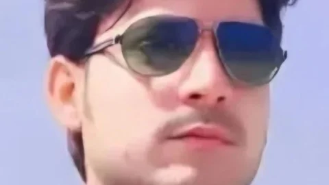 भरत तिवारी की मौत के बाद पहली बार घर पहुंचे DM-SP, परिवार ने रखीं 7 बड़ी मांगें