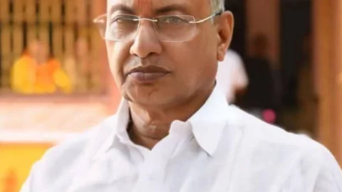 कोयला ढुलाई से बेहाल टंडवा-सिमरिया,चतरा सांसद कालीचरण सिंह ने मांगा समर्पित कोल ट्रांसपोर्ट कॉरिडोर